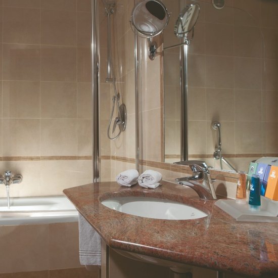 Camera doppia Hotel Raffaello Milano Camera doppia Hotel Raffaello Milano