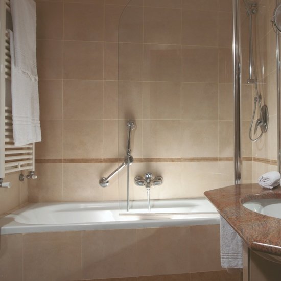 Camera doppia superior Hotel Raffaello Milano Camera doppia superior Hotel Raffaello Milano