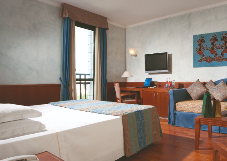 Camera family Hotel Raffaello Milano Camera family Hotel Raffaello Milano