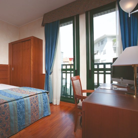 Camera singola Hotel Raffaello Milano Camera singola Hotel Raffaello Milano