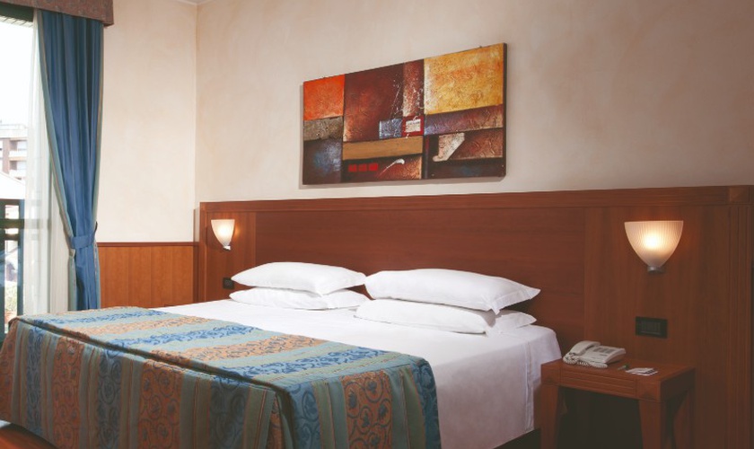 Camera doppia superior Hotel Raffaello Milano Camera doppia superior Hotel Raffaello Milano