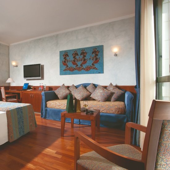 Camera family Hotel Raffaello Milano Camera family Hotel Raffaello Milano