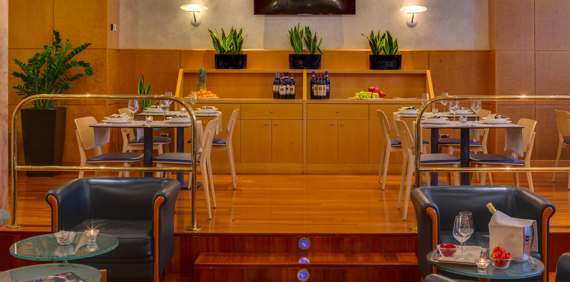 Approfitta dei nostri servizi all'Hotel Raffaello di Milano Hotel Raffaello Approfitta dei nostri servizi all'Hotel Raffaello di Milano Hotel Raffaello